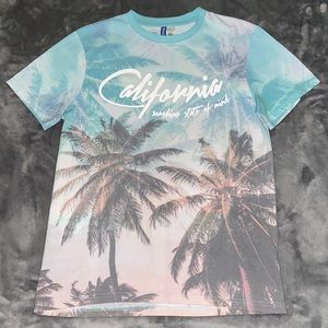 Short Sleeve Graphic T-Shirt